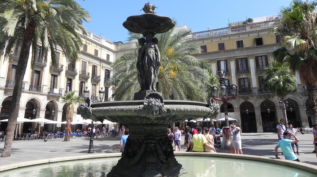 Chic & Cheap Apartment Barcelona Ngoại thất bức ảnh